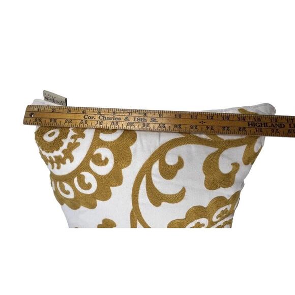 Stratford Home Throw Pillow Tufted Needlepoint 16" Square Ivory Gold Paisley - Picture 7 of 10